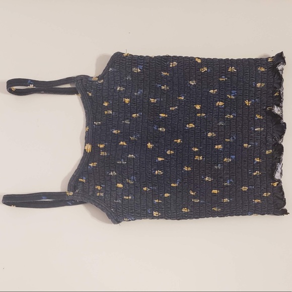 Cute navy blue top - Picture 1 of 1